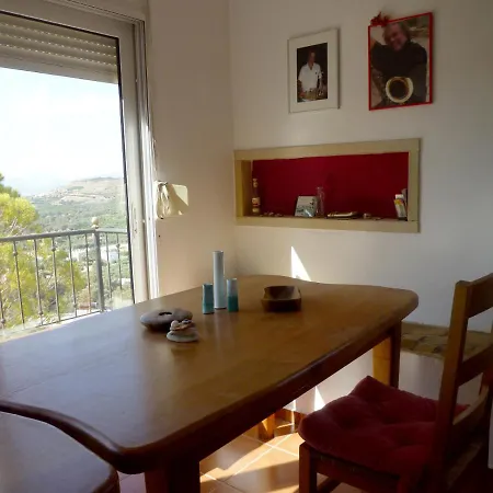 Apartment Xasteria Christina Und Thomas 2 Dionysos